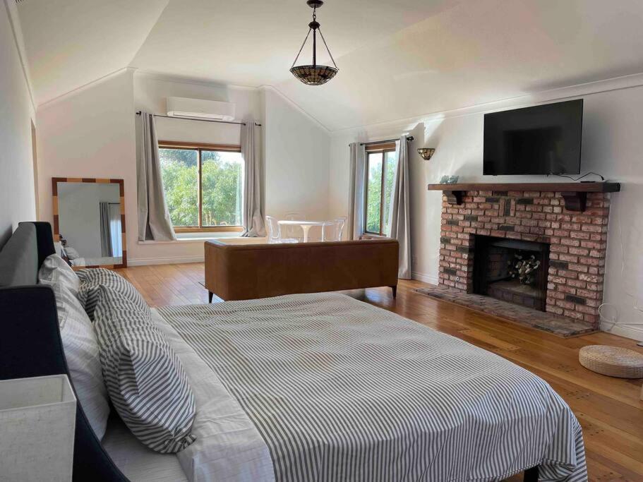 30 Pct Off!! Limited Time! Malibu Zen Guest Suite, Near Beach & Hiking Trails, Central Location Exterior foto